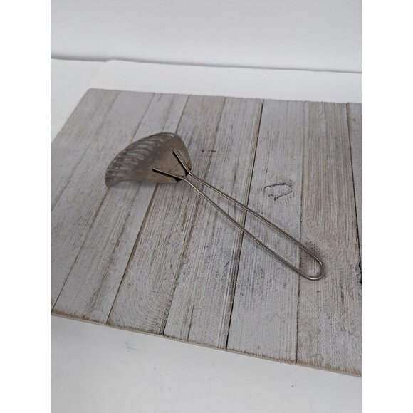 Metal Skimmer Drainer #4 Strainer Blender 10 1/2" Hong Kong - Picture 4 of 7